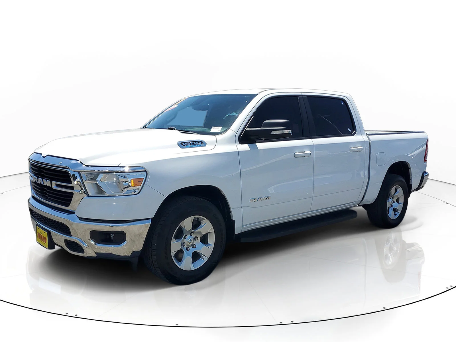 Certified Used 2021 White Ram Big Horn/Lone Star image 8