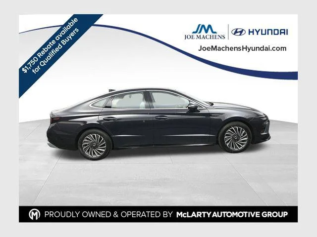 2026 Hyundai Sonata Limited's photo