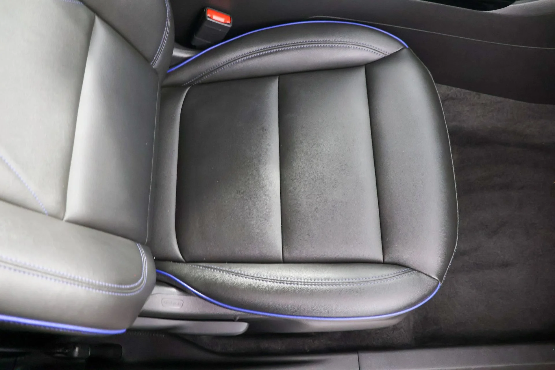 Used 2024 Ocean Blue Metallic Buick Sport Touring image 35