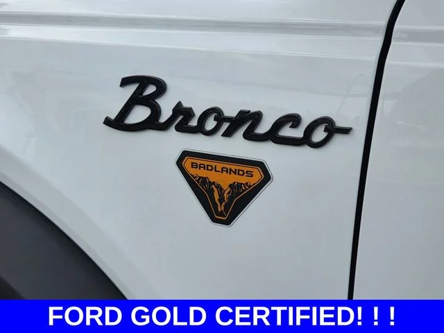 Certified Used 2025 Oxford White Ford Badlands image 9