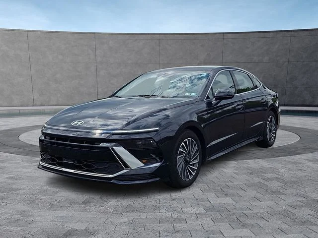 New 2026 Blue Hyundai SEL image 3