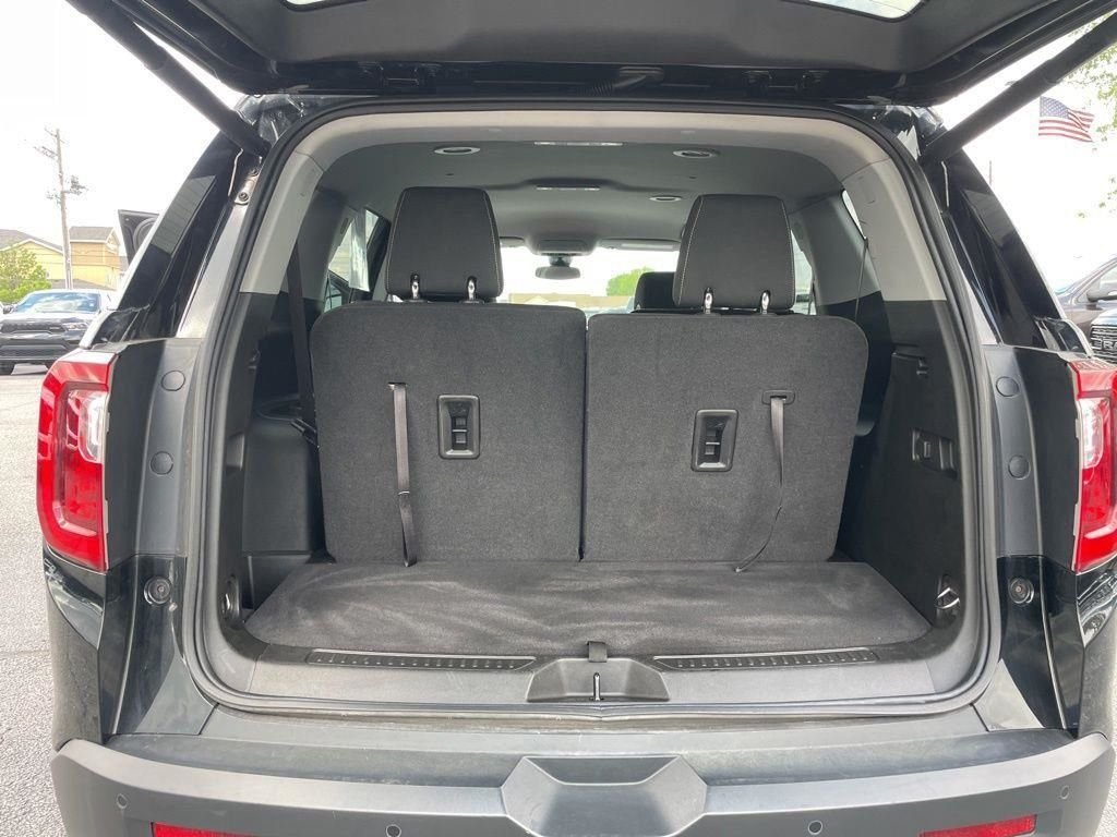 Used 2023 Black GMC SLE image 35