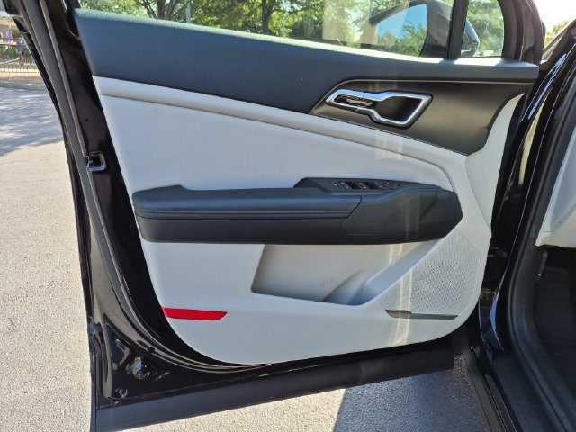 Used 2026 Black Kia EX image 12