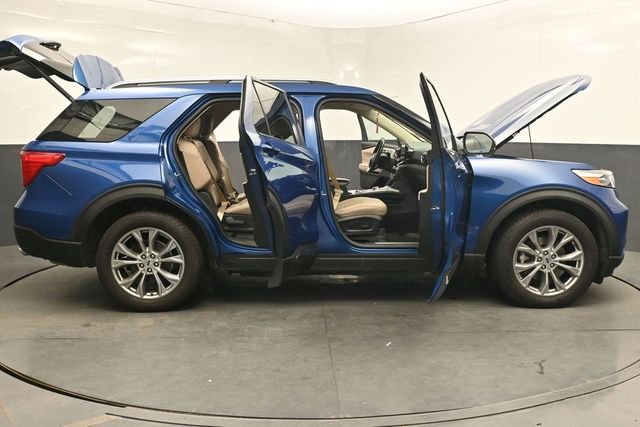Used 2021 Blue Ford Limited image 50