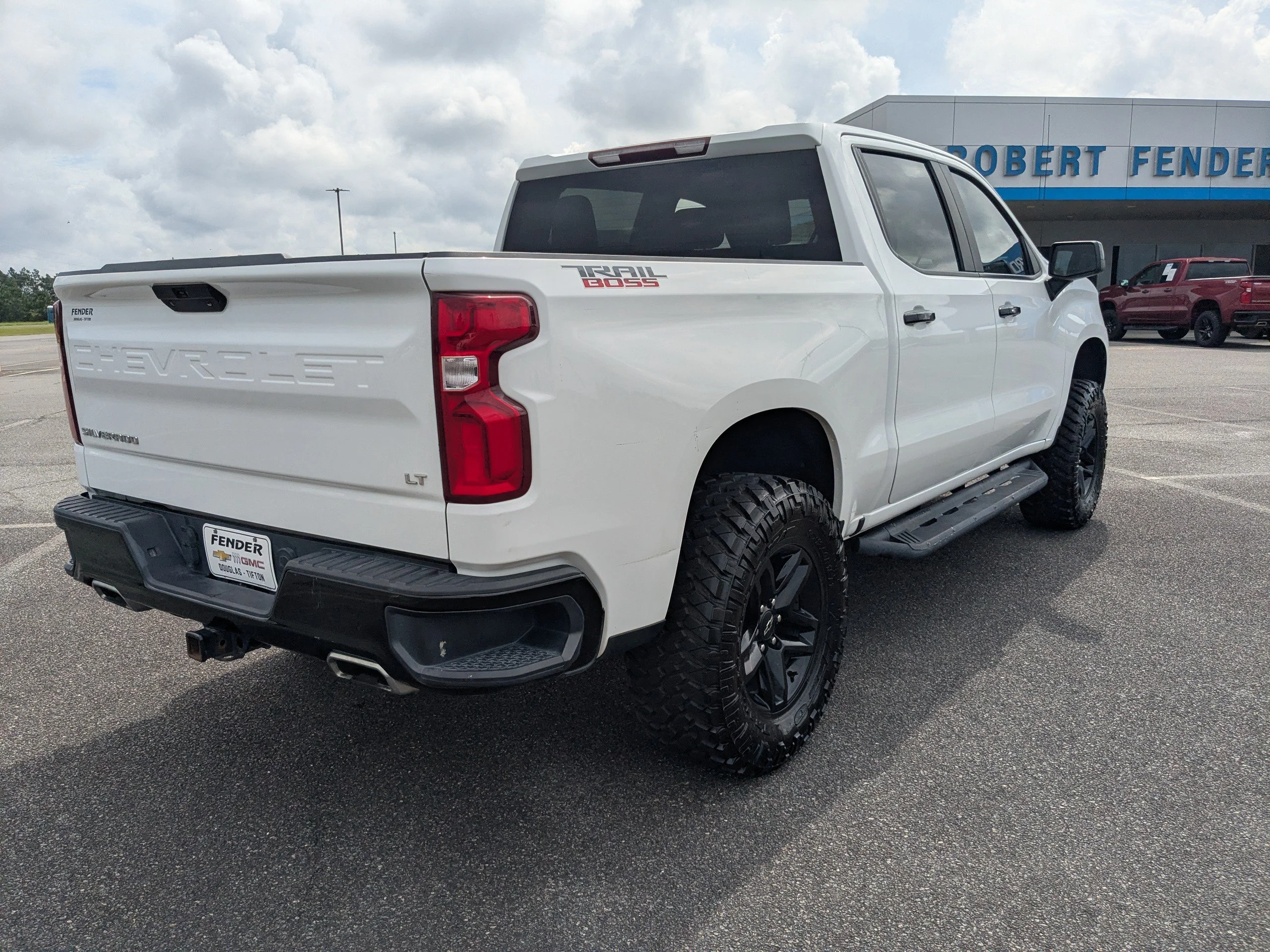 Used 2021 SUMMIT WHITE Chevrolet LT Trail Boss image 4