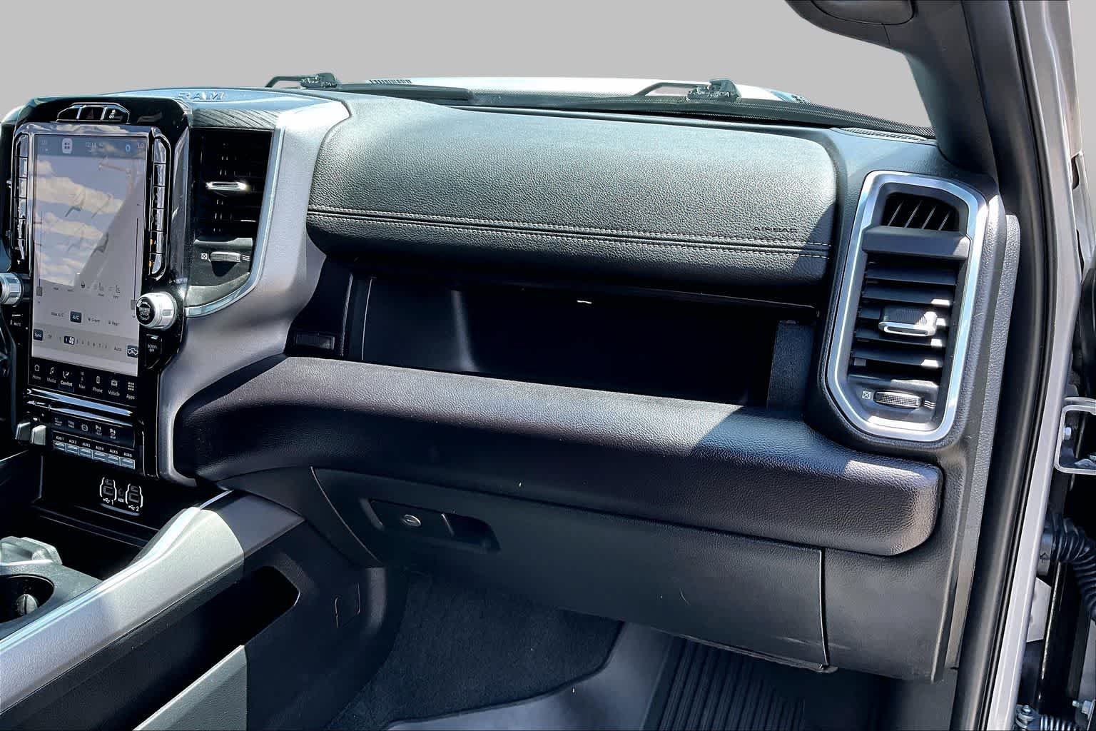 Used 2024 Billet Silver Metallic Clearcoat Ram Laramie image 18