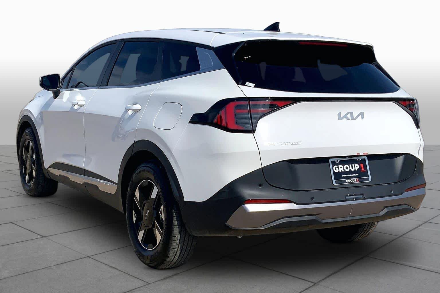 2026 Kia Sportage LX - Photo 12