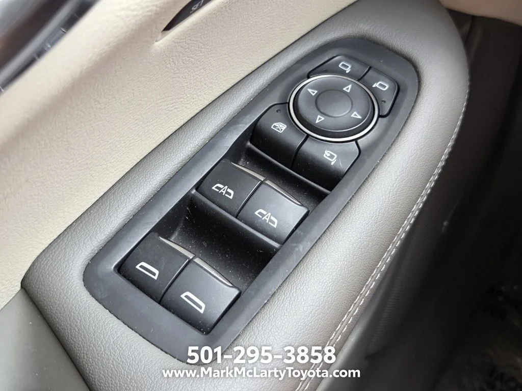 Used 2024 Silver Cadillac Premium Luxury image 30