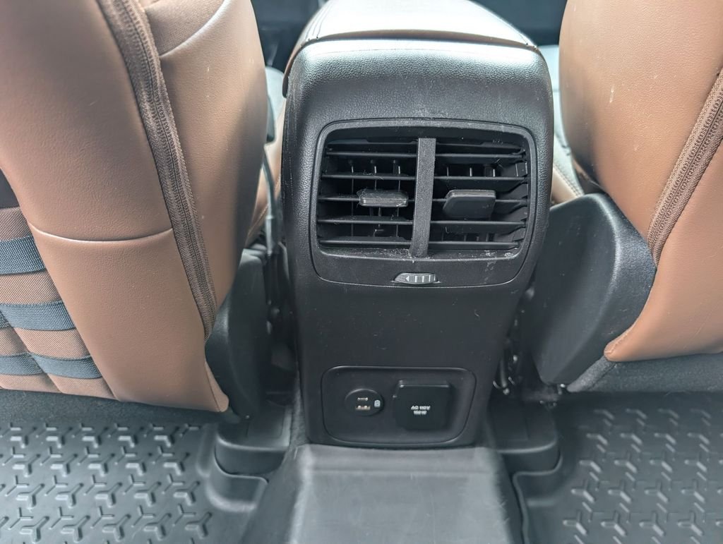 Used 2022 Orange Ford Outer Banks image 17