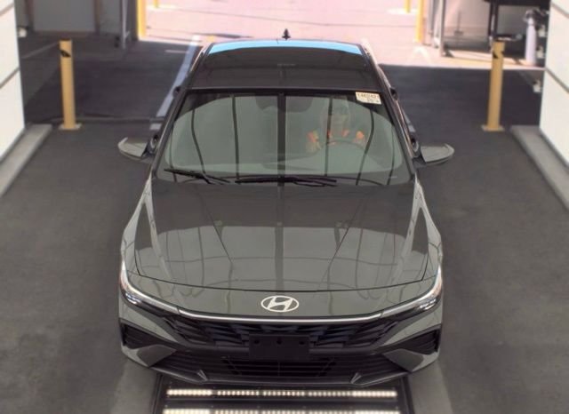 Certified Used 2025 Gray Hyundai Blue image 2