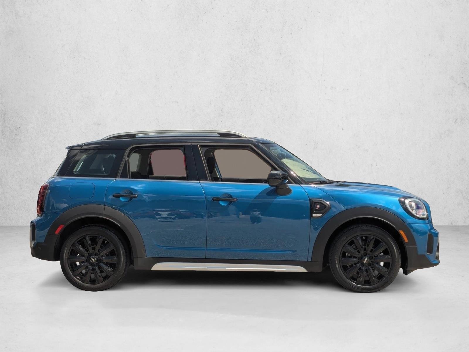 Used 2024 Island Blue Metallic MINI Cooper S image 4