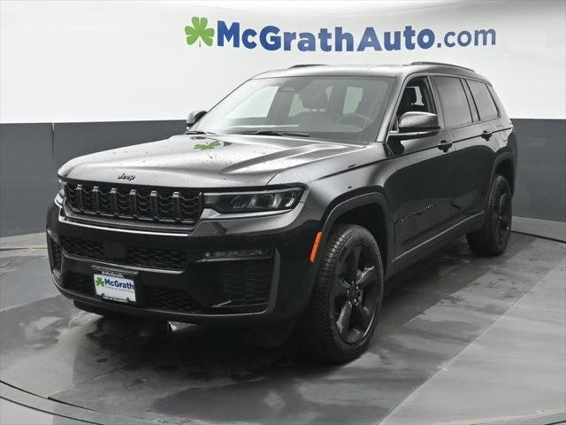 New 2026 Diamond Black Crystal Pearl-Coat Exterior Paint Jeep Limited image 22