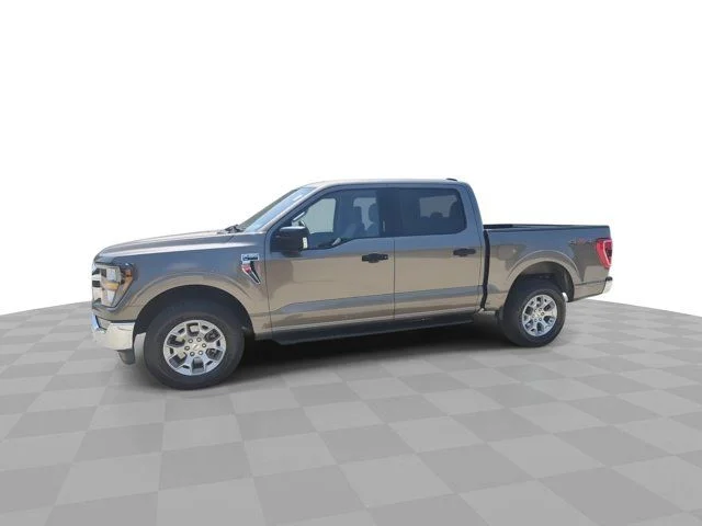 Certified Used 2023 Gray Ford XLT image 4