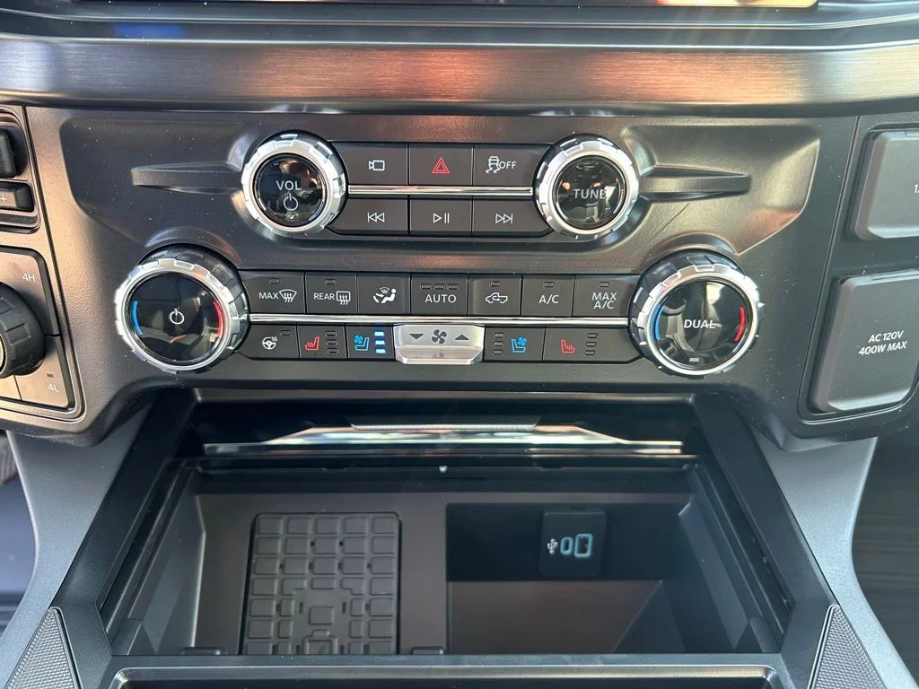2026 Ford F-350 Super Duty Lariat - Photo 15