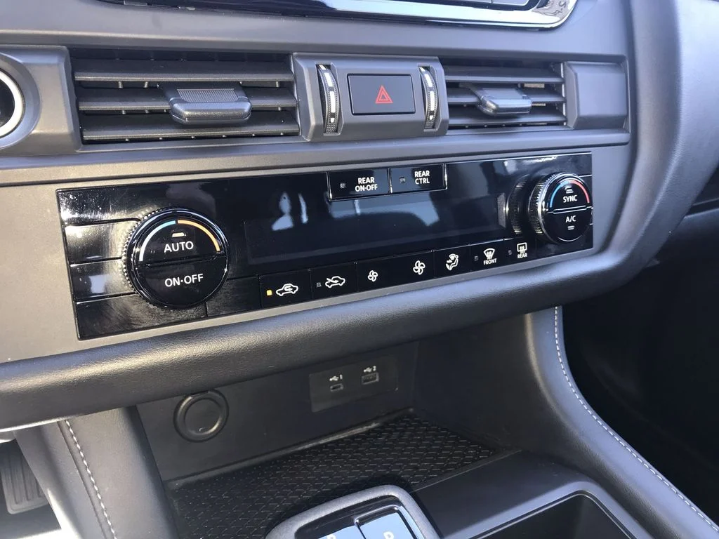 Used 2024 Gray Nissan S image 18