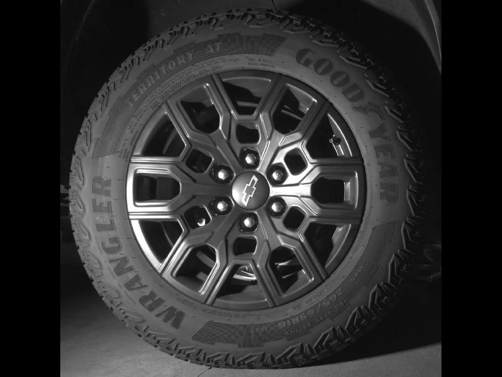 Used 2026 Gray Chevrolet Trail Boss image 9