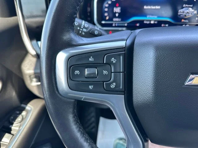 Used 2022 White Chevrolet LT image 19