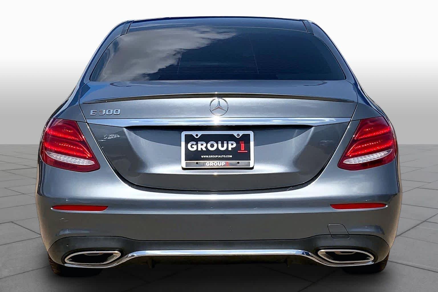Pre-Owned 2017 Mercedes-Benz E 300 Sport