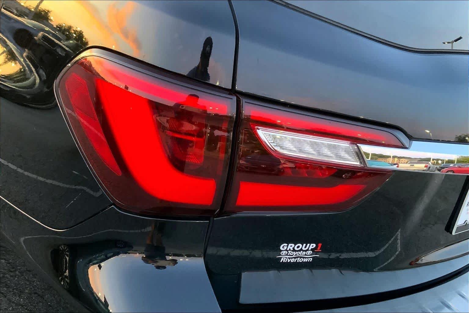 Used 2018 Black Obsidian INFINITI  image 25