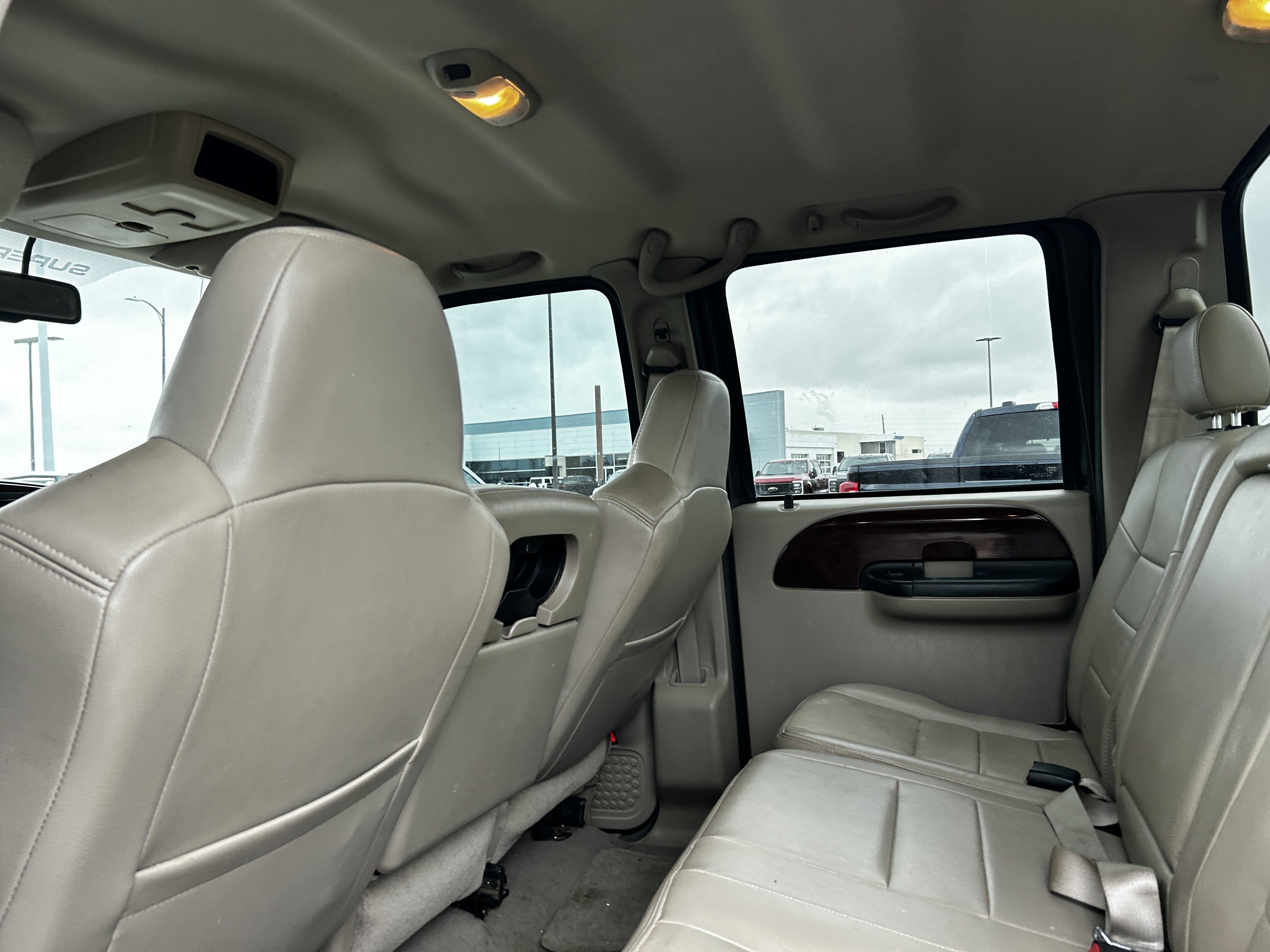 2006 Ford F-350 Super Duty XL - Photo 10