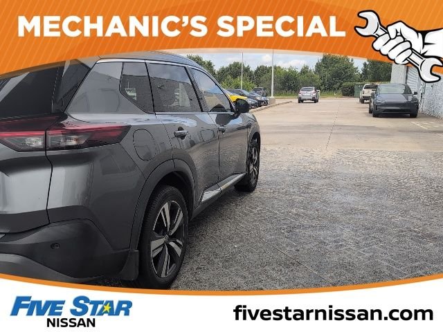 Used 2021 Gray Nissan SL image 14
