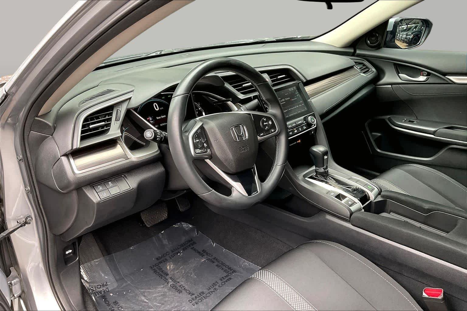 Used 2020 Lunar Silver Metallic Honda EX image 18