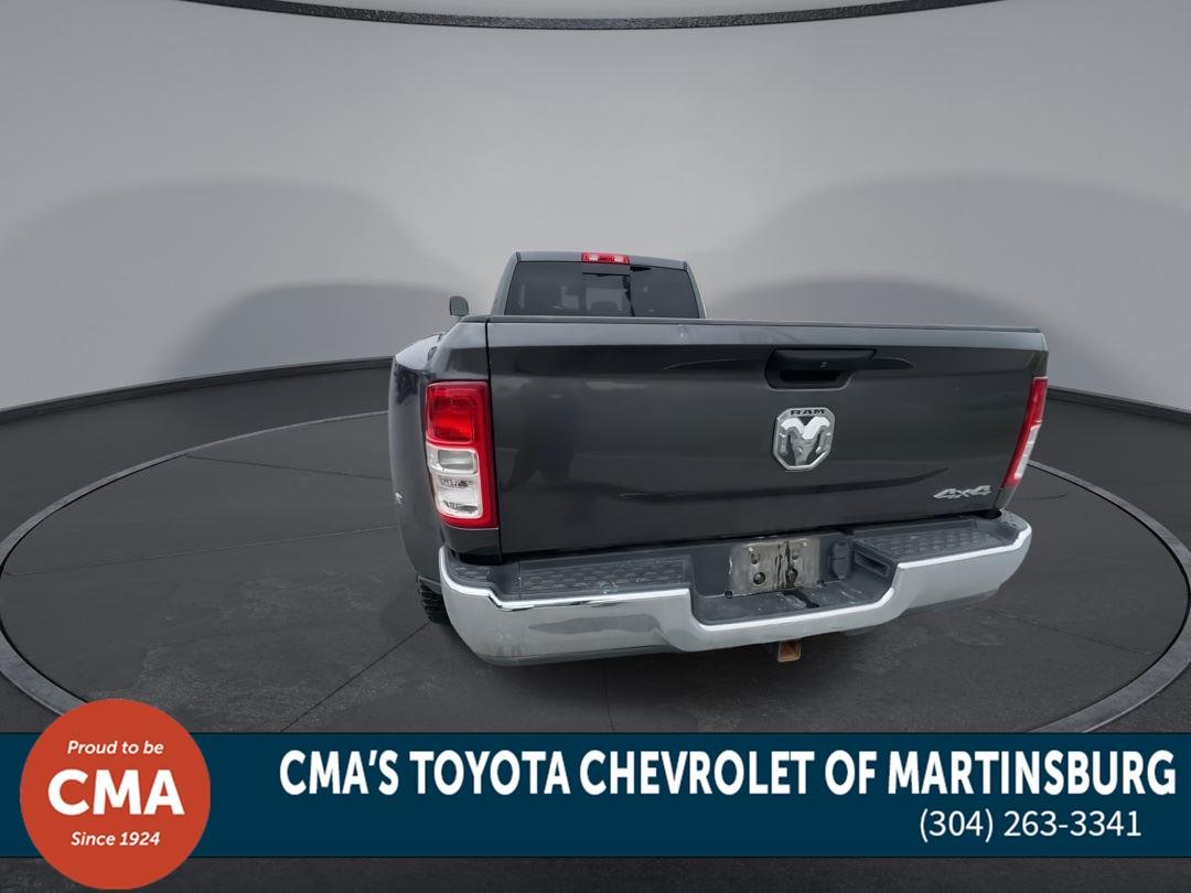 Used 2020 Granite Crystal Metallic Clearcoat Ram Tradesman image 7