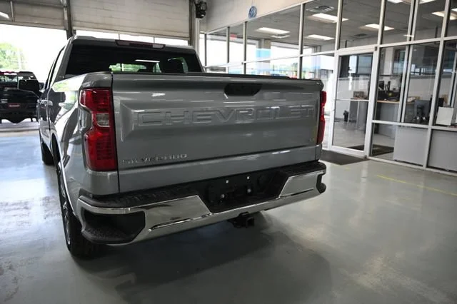 2026 Chevrolet Silverado 1500 LT - Photo 6