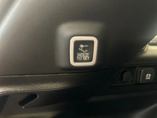 New 2026 Red Jeep Altitude image 17