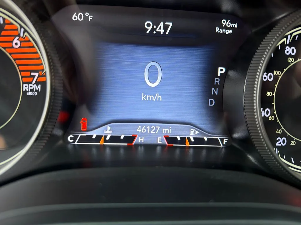 Used 2020 Silver Jeep Trailhawk image 16
