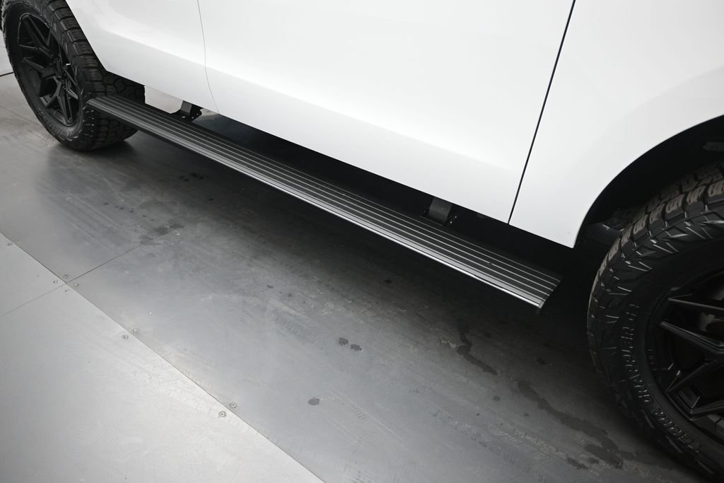 Used 2024 White Ford Limited image 28
