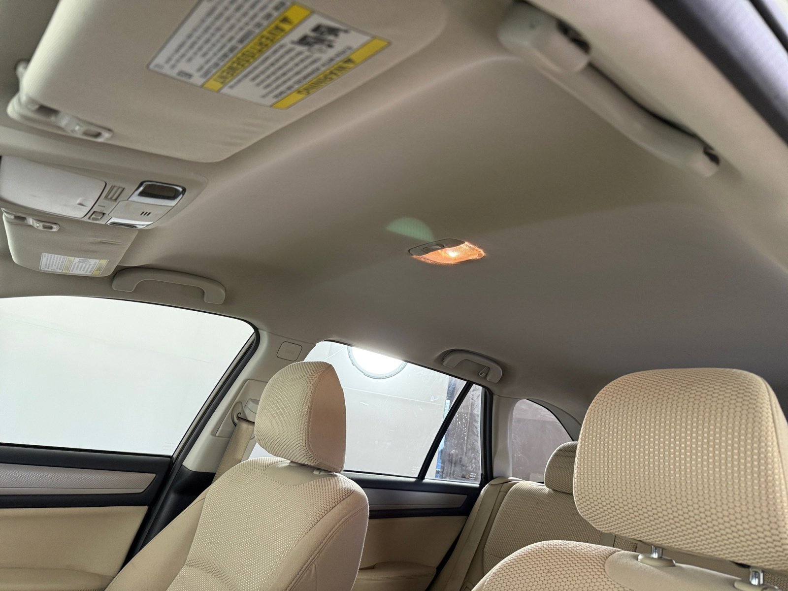 2018 Subaru Outback 2.5i photo 2