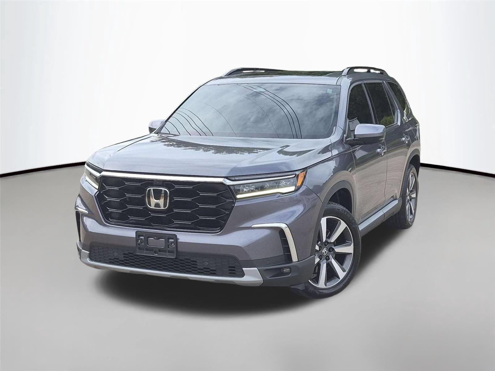 Used 2025 Modern Steel Metallic Honda Elite image 1
