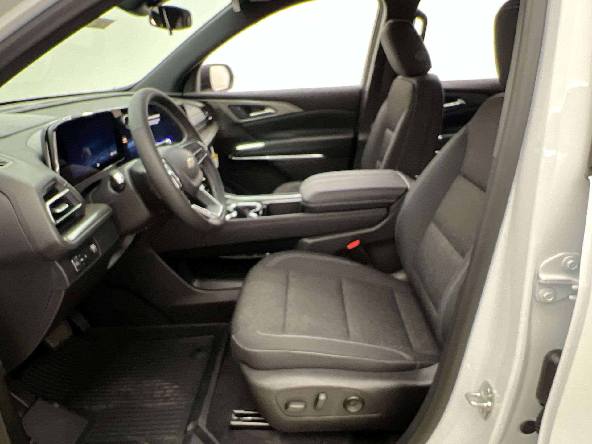 2026 Chevrolet Traverse LT - Photo 63