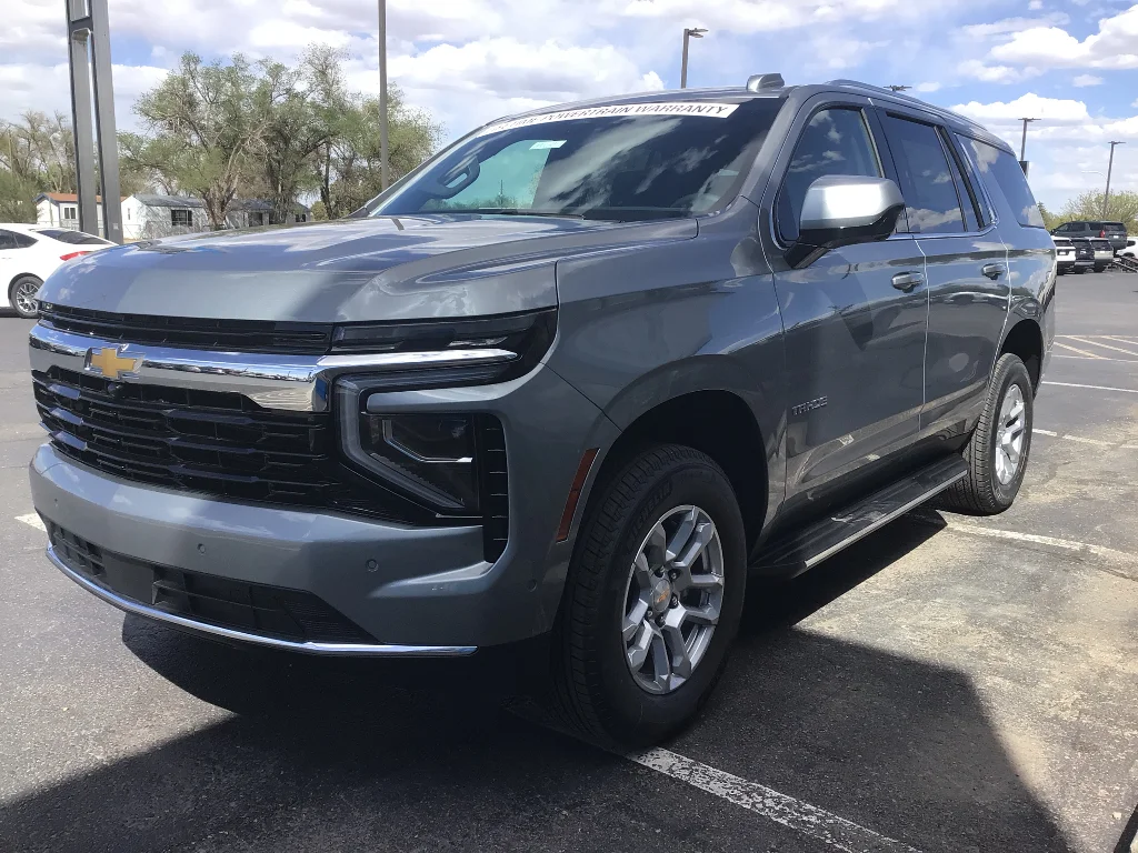 2026 Chevrolet Tahoe LS - Photo 3