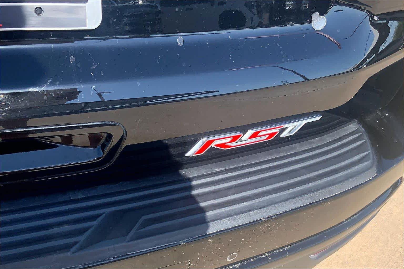2023 Chevrolet Suburban RST - Photo 29