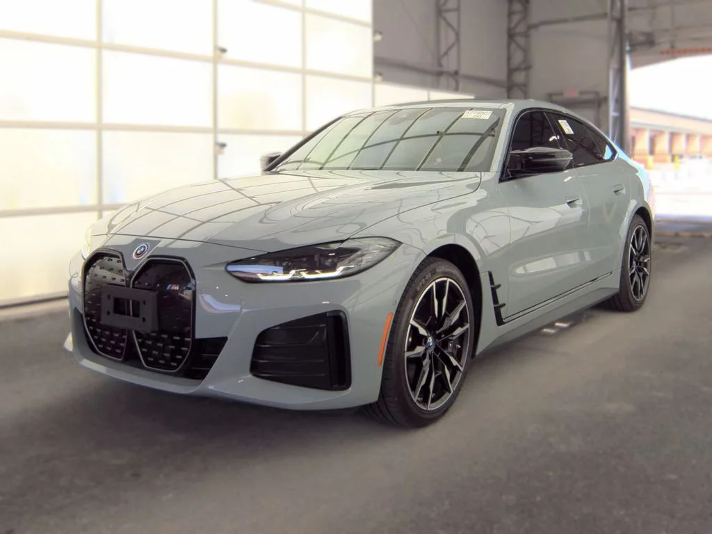 2024 BMW i4 M50's photo
