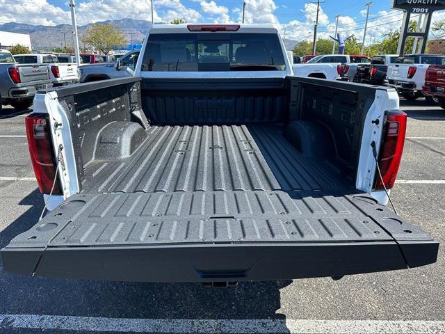 2026 GMC Sierra 2500HD SLT - Photo 6