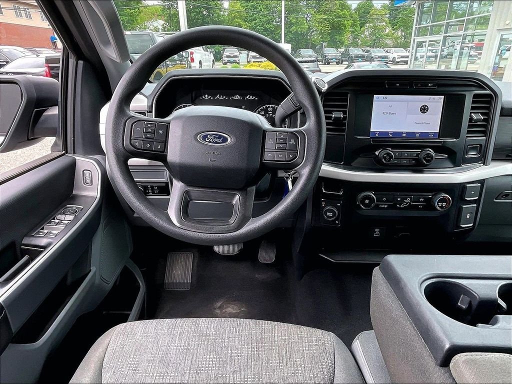 Used 2023 Silver Ford XLT image 17