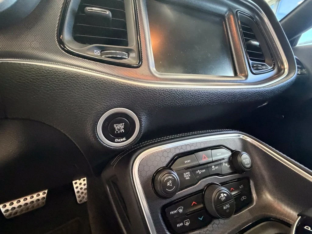 Used 2015 Beige Dodge R/T Scat Pack image 20