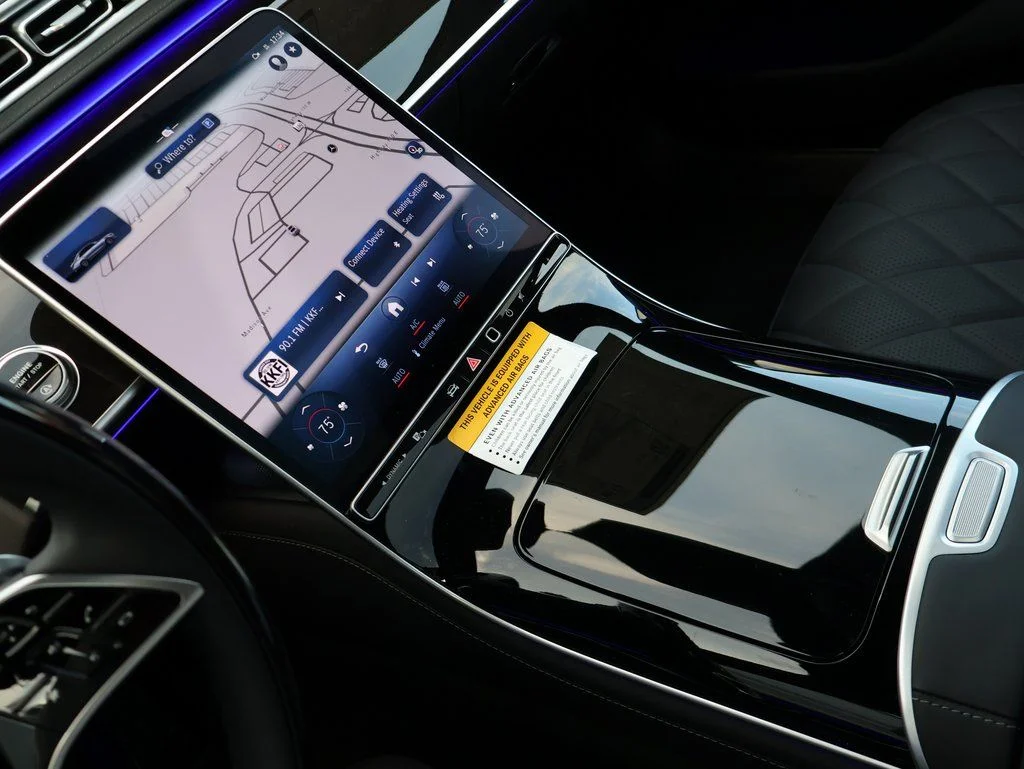 New 2026 Black Mercedes-Benz S 580 image 21