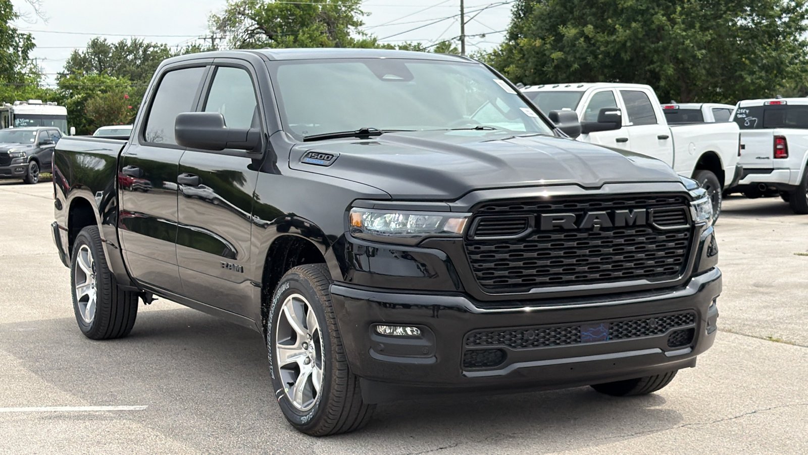 New 2026 Diamond Black Crystal Pearl-Coat Exterior Paint RAM Express image 3