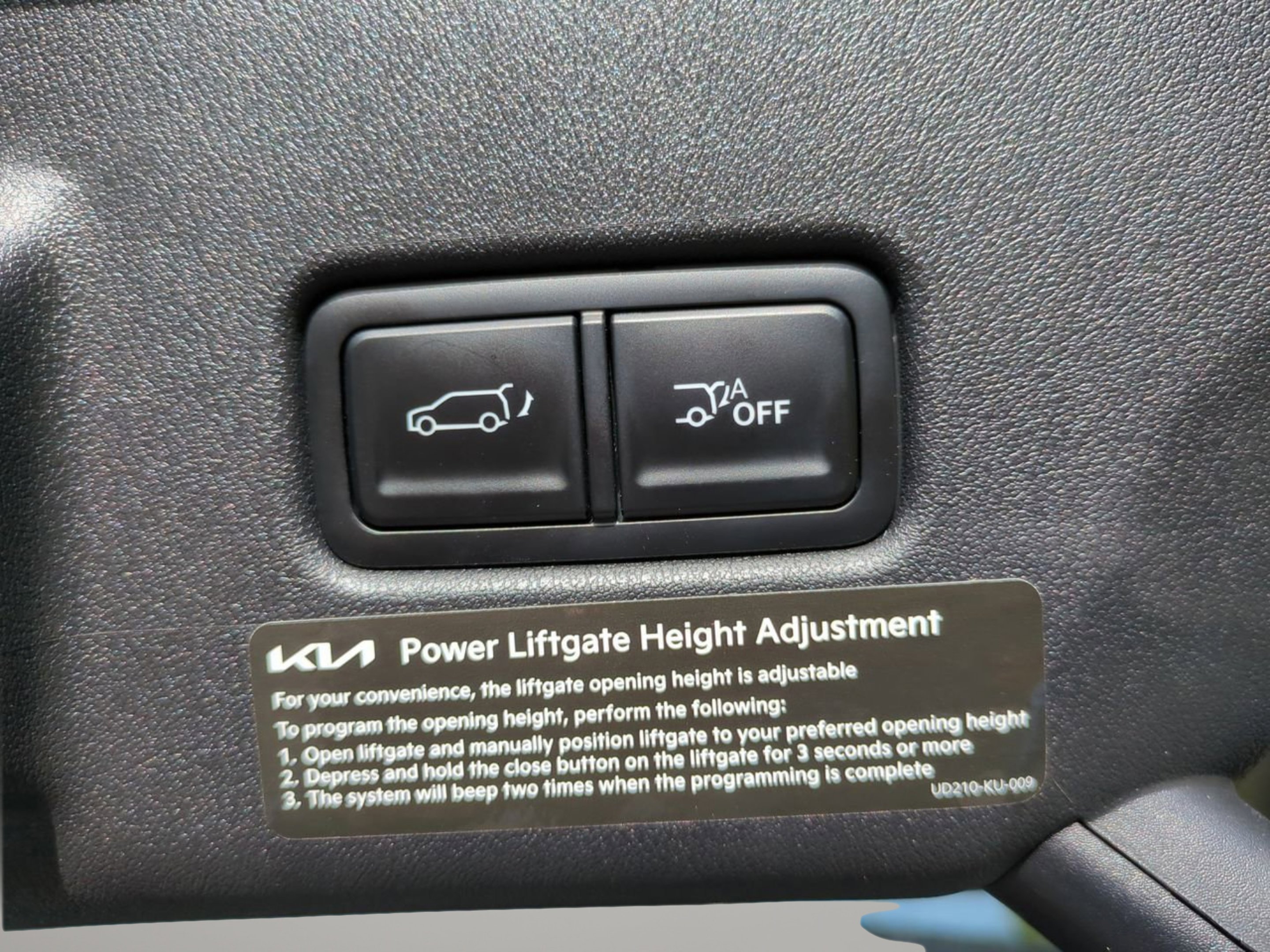 New 2027 Glacial White Pearl Kia X-Line SX-Prestige image 23