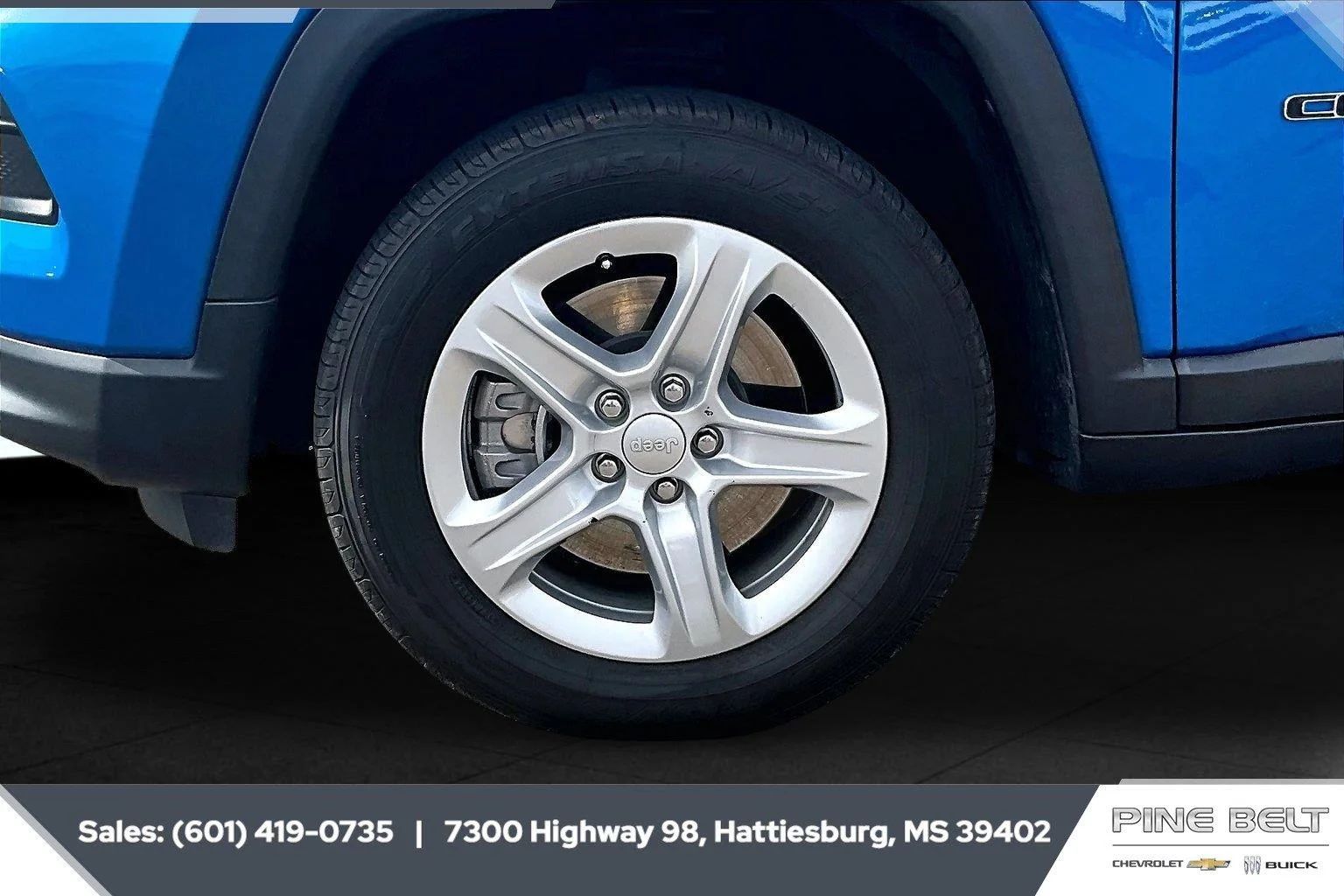 Used 2024 Hydro Blue Pearlcoat Jeep Sport image 7