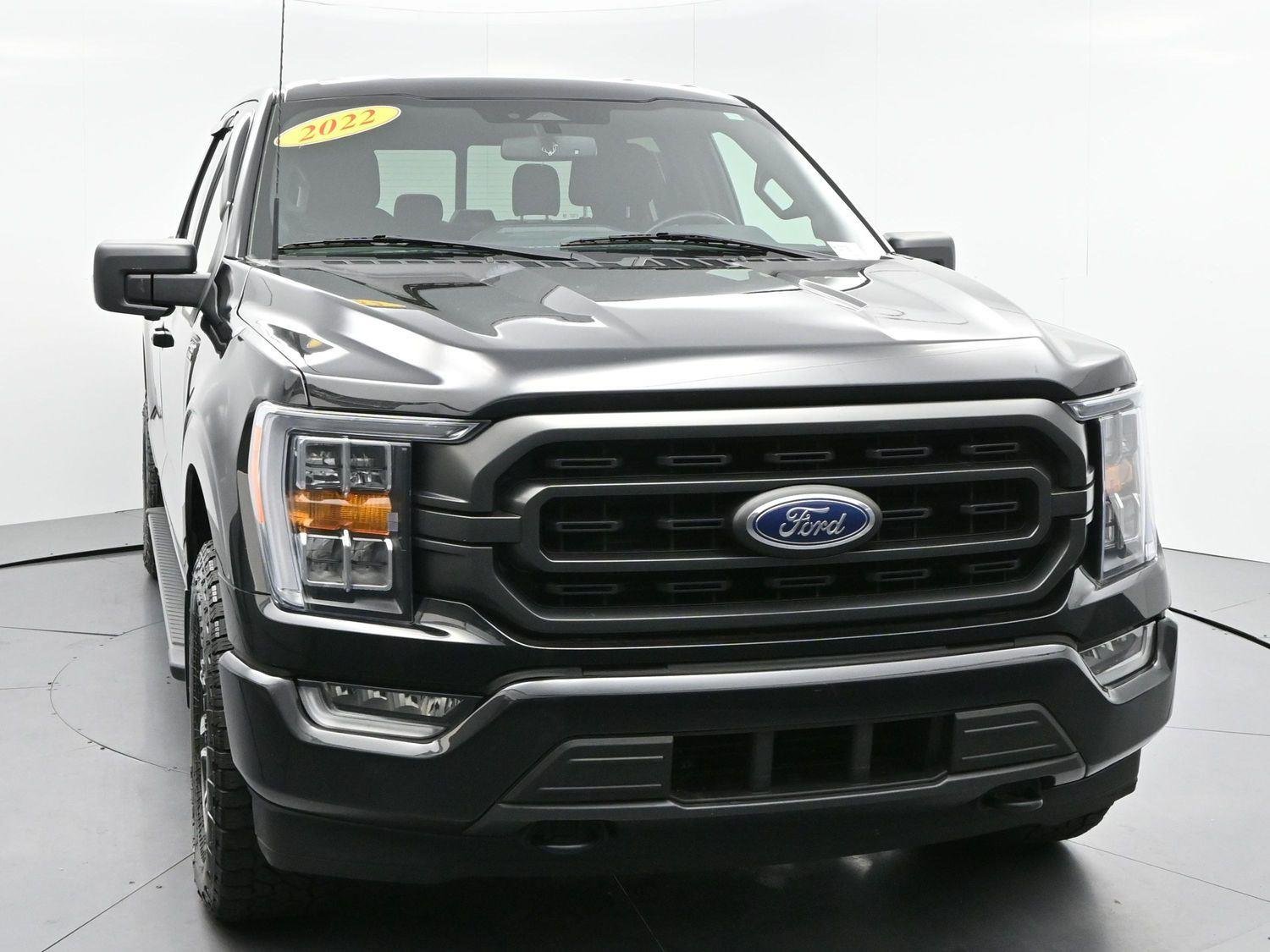 Used 2022 Agate Black Ford XLT image 2