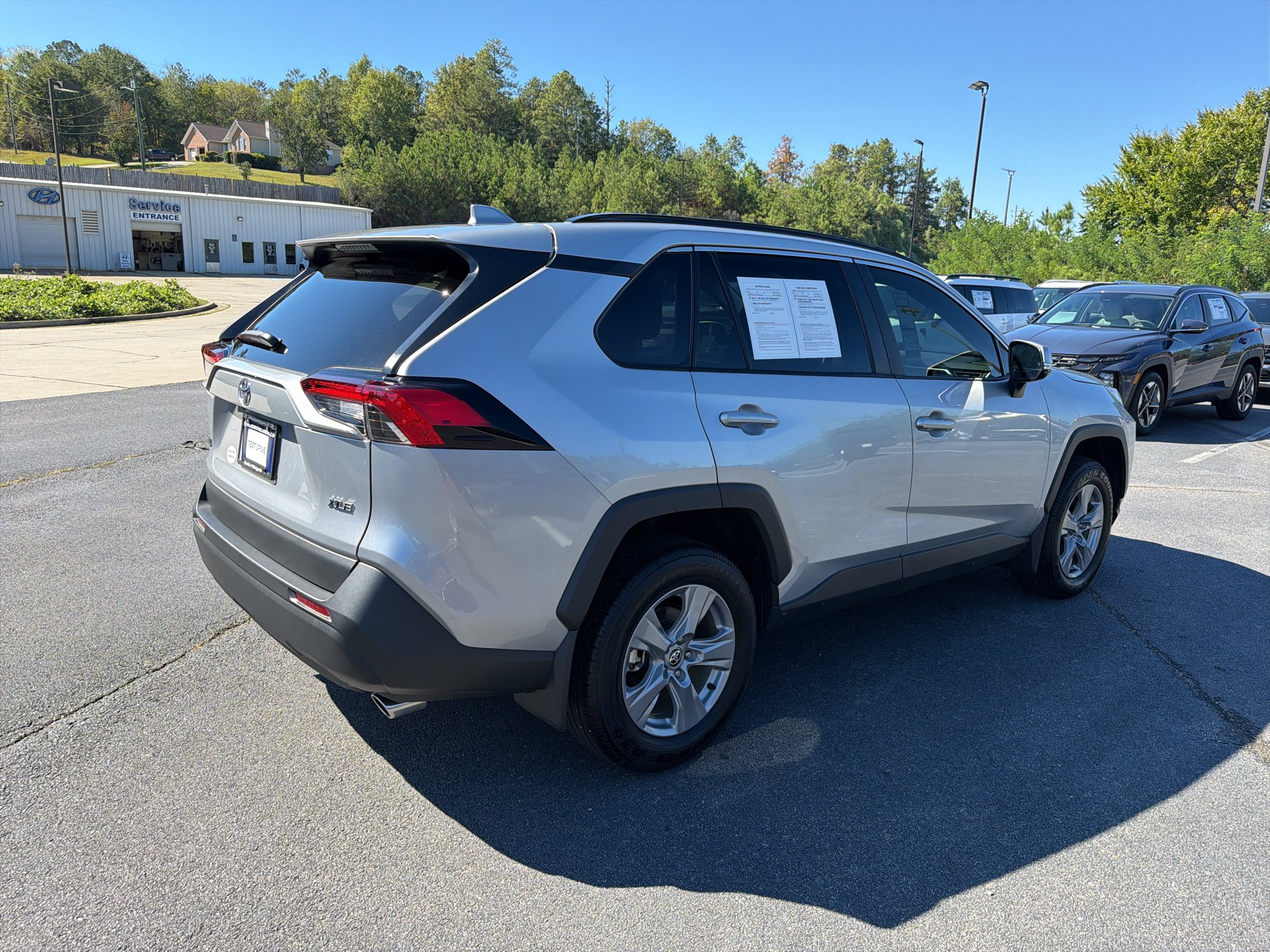 Used 2025 Silver Sky Metallic Toyota XLE image 6