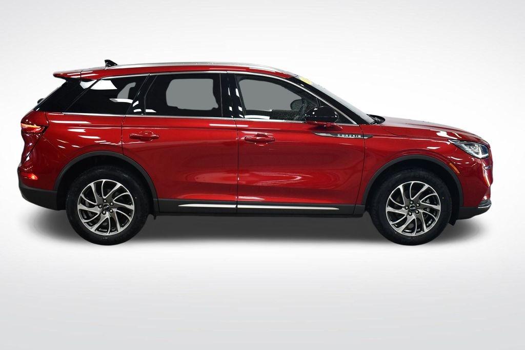 Used 2022 Red Lincoln Standard image 8