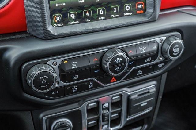 Used 2022 Gray Jeep Rubicon image 41