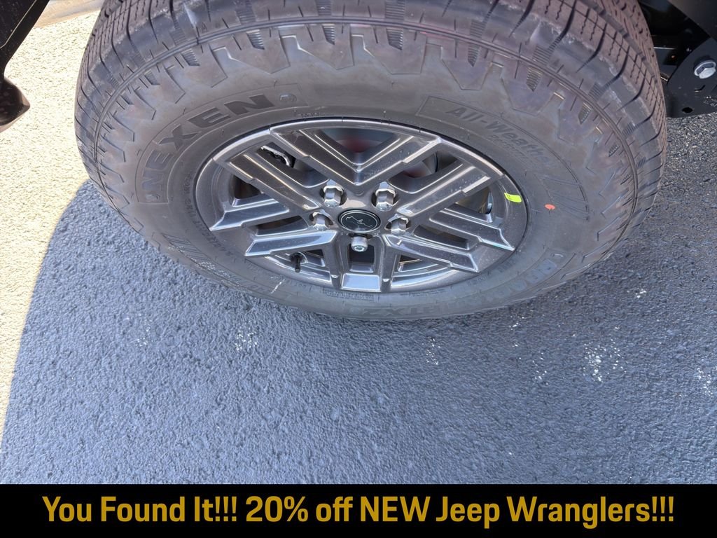 New 2026 Granite Crystal Metallic Clearcoat Jeep Sport S image 31
