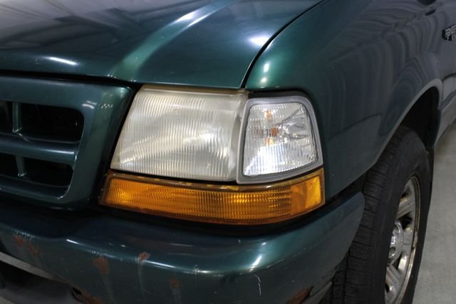 Used 2000 Green Ford XLT image 33